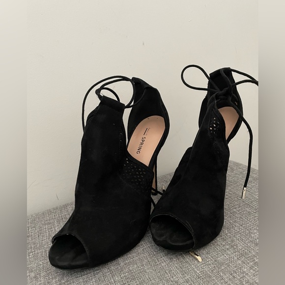 Peep Toe Heels with Gold Hardware - Picture 1 of 2